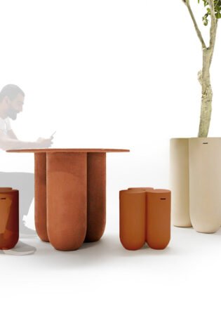 صندوق زراعة طيني ومقعد للجلوس للاستخدام الخارجي/الداخلي، متوفر للطلب المسبق خلال 75 يومًا- XK-0002A-Clay